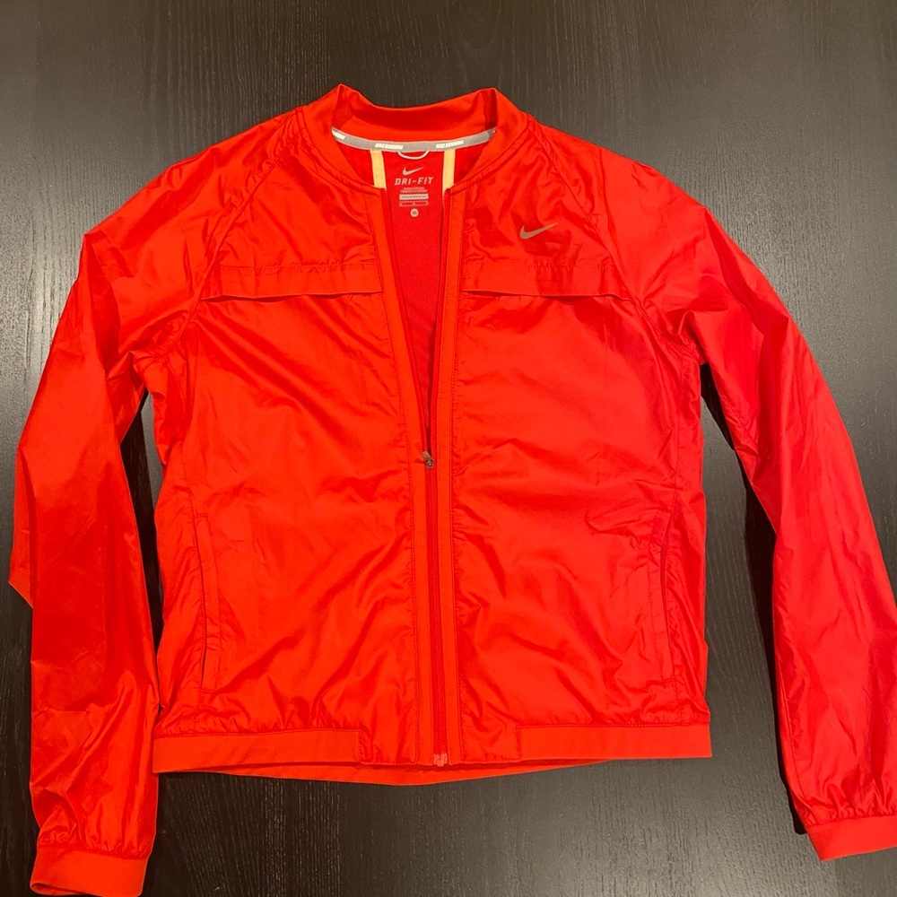 Nike Running Dri-Fit Lightweight Jacket